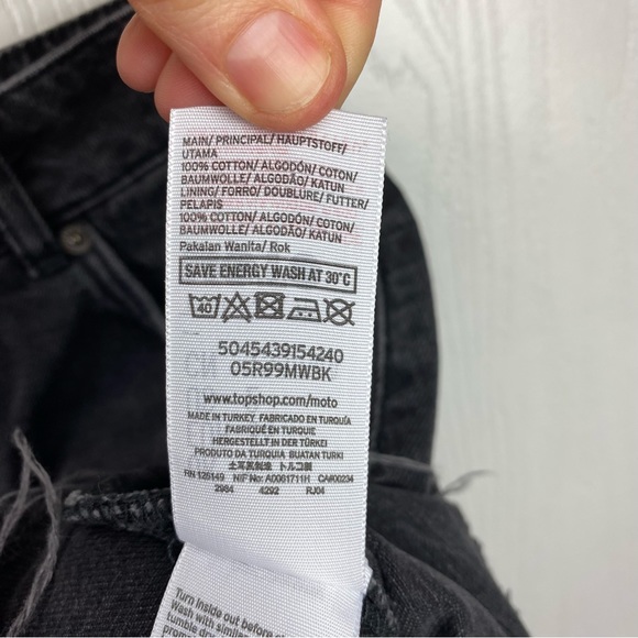 Topshop Moto Denim Skirt - Picture 2 of 8